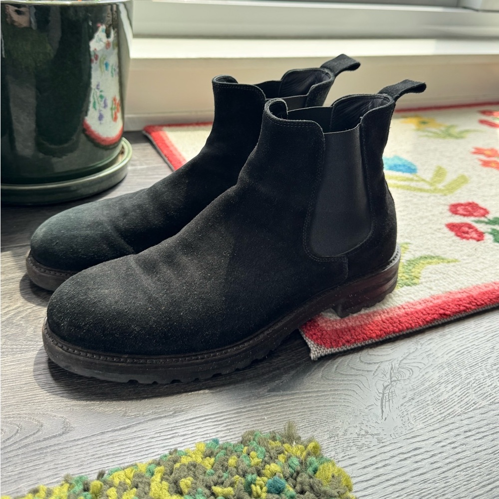 Men’s La Canadienne Black Suede Chelsea Boots